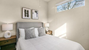 Landing at Ballpark Heights - Studio in Downtown